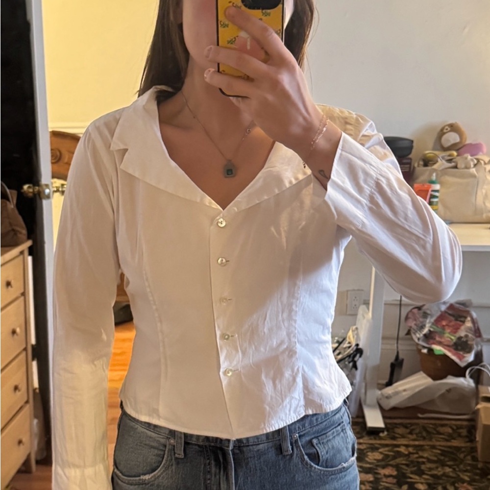 Agnes B cotton white tailored button down top